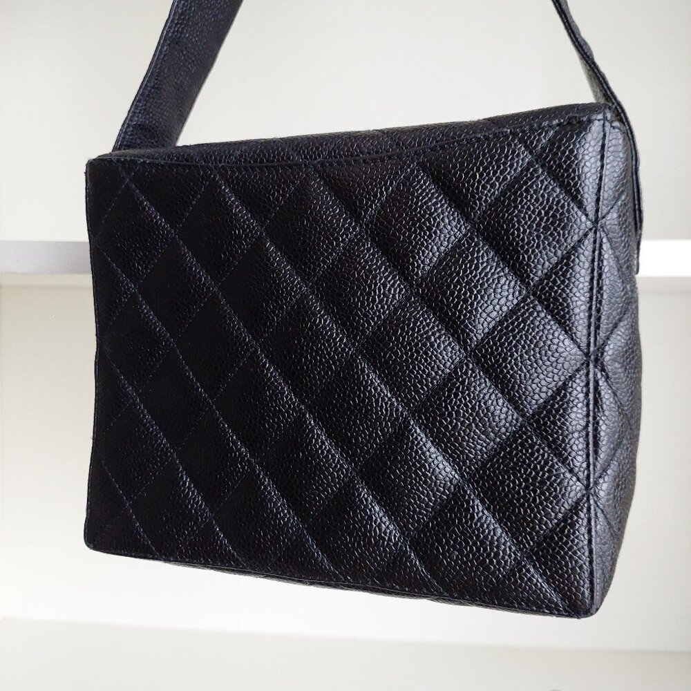 CHANEL Caviar Black Leather Quilted CC Turnlock Vanity Square Box Flap Bag - Picture 7 of 16